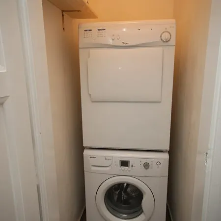 Apartman Hajkova 6 *